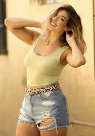 Dandelion (b&n exclusive book) 256. Dandelion B N Exclusive Book By Gabbie Hanna Paperback Barnes Noble