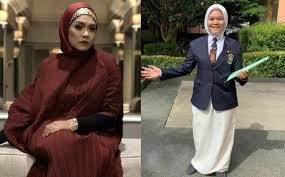 Liza hanim was born on november 19, 1979 in malaysia. Merdu Suara Anak Liza Hanim