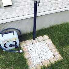 玄関 入り口 外構 立水栓の水受け 立水栓 使いやすい などのインテリア実例 2017 12 17 00 08 18 roomclip ルームクリップ 庭 水道 アウトドアプロジェクト エクステリア アプローチ レンガ