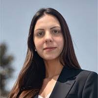 Jennifer Reeves's Instagram, Twitter & Facebook