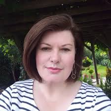 Colour highlight: Bancha 💚 Bancha is a mid-century modern green, a perfect  choice for those in search of an olive green that is bold, but calming and  relaxing (https://fal.cn/3hdr9). See for yourself!