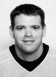 Player photos for the 1991-92 Thunder Bay Thunder Hawks at hockeydb.com