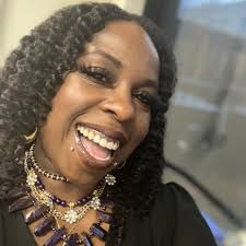 Miki Magick Entertainment Time