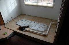 64 263 просмотра 64 тыс. Bathtub Installation Mortar Bed Vs Adhesive Method