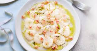 Carpaccio De Saint Jacques A L Huile Vanillee Recette Recette Saint Jacques Recette Entree Froide Alimentation
