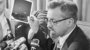 If you spend a lot of time searching for a decent movie, searching tons of sites. Meet J Allen Hynek The Astronomer Who First Classified Ufo Close Encounters History