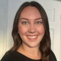 Sandra Spratt's Instagram, Twitter & Facebook