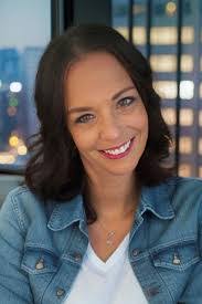 Angie Roe's Instagram, Twitter & Facebook