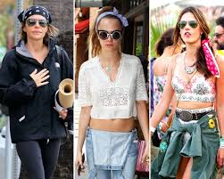 Può essere combinato con una felpa ingombrante e jeans, una giacca di. Viva La Bandana Guarda E Scopri 20 Modi Per Indossarla Copiando Le Star Le Foto Moda
