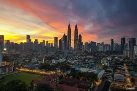 Other than kl, kulai and kota tinggi in johor, 14 subdistricts in terengganu and one subdistrict in perak are also under mco. Malaysia S Economy Seen At Risk As Mco Spurs Slowdown Bets Moody S Analytics The Edge Markets