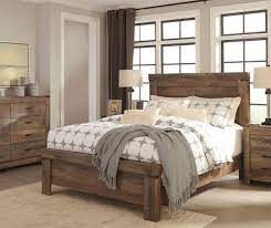 Big lots bedroom set easy to maintain in pristine conditions because they are highly resistant to dirt and other external forces. Stratford Manoticello King Bed Big Lots