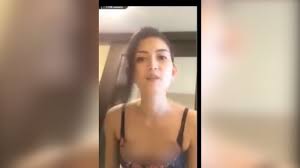 Aplikasi mlive merupakan aplikasi tentang streaming secara langsung yang bisa di lihat oleh banyak pemakai di negara indonesia, bahkan di dunia, dengan secara bersamaan. Ribuan Konten Vulgar Di 11 Aplikasi Diblokir Kominfo Bigo Live Dan Smule Di Antaranya Tribunnews Com Mobile