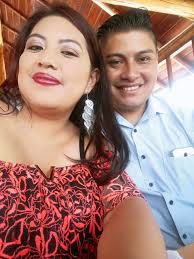 Artistas En Vivo • Quito