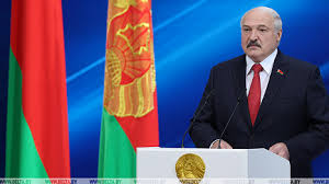 Look up in linguee suggest as a translation of 白俄羅斯 ç™½ä¿„ç½—æ–¯æ€»ç»Ÿå®£å¸ƒå…¨é¢å…³é—­ä¸Žä¹Œå…‹å…°è¾¹å¢ƒ