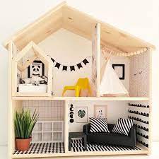 Barbie möbel selber machen puppenbett ikea hack ein barbie traum. What A Super Cute Dolls House Diy Dollhouse Ikea Hack Upgrade The Ikea Flisat Cute Doll House Plans Ikea Dollhouse Diy Dollhouse Furniture