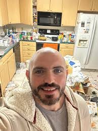 Isaac Grajeda's Instagram, Twitter & Facebook