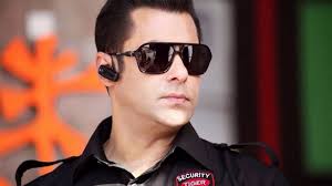 To hire bodyguard has become a new fashion after the great success of salman khan's bodyguard. 5 Most Famous Bodyguards Of Bollywood