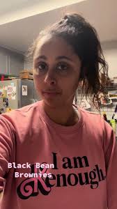 Black bean brownies because why not? #yum #actualreallylikethem  #blackbeanbrownies #healthyalternatives #sweetpotatopopsicle #carrotbacon  #shoutouttopallu