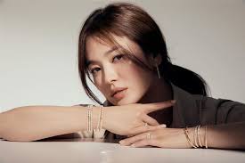 37 second project group @star1 written & directed by jang woo jin produced by jang… Song Hye Kyo Looks Stunning In Chaumet S 2020 Bee My Love Campaign