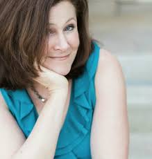 7 Helpful Ways to Listen to God