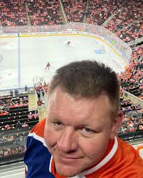 Dan Hiller (@hiller72) • Instagram photos and videos