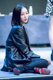 Yeeun Clc Crystal Clear Jang Yee Eun Kpop Girls Black Pink Kpop Clc