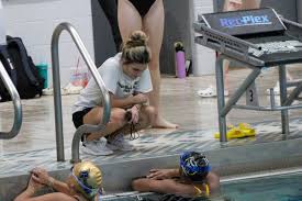 Swim Coach Rowan Pugh Fosters Bright Futures in her Athletes this Swim  Season – FHNtoday.com