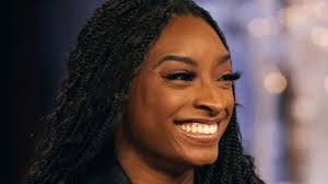 Alice + Olivia by Stacey Bendet Takes Over Bloomingdale's With Monthlong  Activations