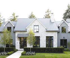 70 Amazing Modern Farmhouse Exterior Design Ideas Farmhouseexterior Modern Farmhouse Exterior Exterior Brick Farmhouse Exterior Colors