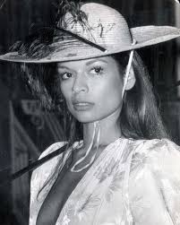 Born Blanca Pérez-Mora Macias, Bianca Jagger grew up in Managua, Nicaragua  🇳🇮 (📸: @gettyimages)