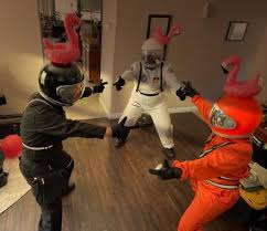 Everyone Just Calm Down Amongus In 2020 Cool Suits Calm Down Find A Match