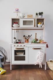 Ikea Kinderkuche Pimpen Eine Kleine Anleitung Mini Stil Ikea Kinderkuche Ikea Kinderkuche Gepimpt Ikea Spielkuche
