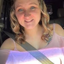 Tina Peavy's Instagram, Twitter & Facebook