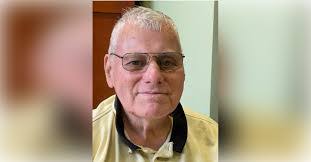 Troy Mead's Instagram, Twitter & Facebook