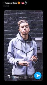 Central cee was born in the era of modern music. Centralcee Via Instagram Centralcee Via Snapchat Follow My Instagram 23bne Active On Snap Fuzzybear80 Black Aesthetic British Rappers Rap Artists