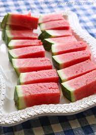 Tembikaisusu #tembikaimanis #baubawang saya akan kongsi teknik memotong buah tembikai susu dengan cara yang bqgus. Cara Mudah Potong Buah Tembikai Agar Nampak Elok Tak Terlalu Berair