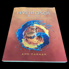 Review: The New Harvest to Hydrosol Distillation Book