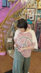 Good morning we are live this beautiful Saturday morning with New  Arrivals!!!! Shop now online WWW.THEMULBERRYCOTTAGE.COM ✨️