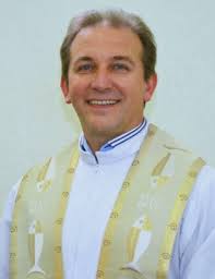 Novos padres de Teutônia e Westfália assumem no dia 14