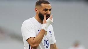 kaʁim bɛnzema ؛ مواليد 19 ديسمبر 1987) لاعب كرة قدم فرنسي يلعب في مركز الهجوم مع نادي ريال مدريد في الدوري الإسباني ومنتخب فرنسا. Ø§Ù„Ø§ØªØ­Ø§Ø¯ Ø§Ù„ÙØ±Ù†Ø³ÙŠ ÙŠÙƒØ´Ù Ù…ÙˆÙ‚Ù Ø¨Ù†Ø²ÙŠÙ…Ø§ Ù…Ù† Ø§Ù„Ù…Ø´Ø§Ø±ÙƒØ© ÙÙŠ Ù…Ø¨Ø§Ø±Ø§Ø© Ø£Ù„Ù…Ø§Ù†ÙŠØ§ Ø¹Ø±Ø§Ù‚ÙŠ Ù†ÙŠÙˆØ² Iraqi News Agency