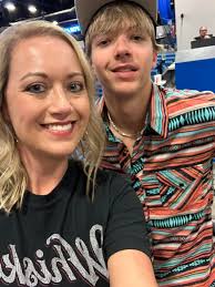 Nashville! You don't want to miss Kevin Hart's Acting My Age Tour live at  the Ryman Auditorium this Saturday! Limited tickets left!