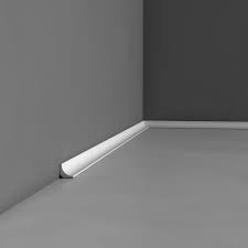 Pin By Toney On Molding Skirting Boards Curved Walls Wall Molding