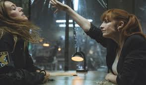 Check spelling or type a new query. La Casa Di Carta 4 Riassunto Degli Episodi Trama