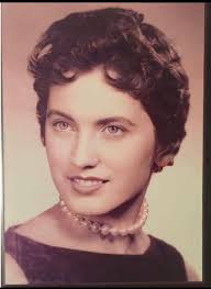 Dorothy Hamill's iconic haircut and gold medal win at 1976 Winter Olympics