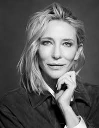Cate Blanchett in Giorgio Armani