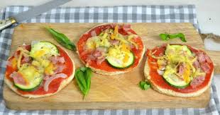 Panpizza O Pizza En Pan De Molde Recetas Faciles Comida Etnica Pan De Molde