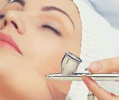 Se lucreaza pe un ten cu impuritati, cu pori dilatati,cicatrici, hipopigmentati, riduri fine. 1 Sedinta Oxigen Hiperbaric Eva Salon