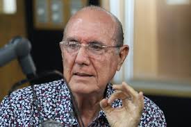 Reconocimiento a Leo: A su valiosa y discreta militancia