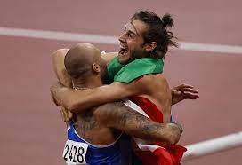 Jun 03, 2021 · parata di campioni olimpici e mondiali, 26 italiani. Nmjyhc9hongq0m