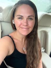 Krista Dillon's Instagram, Twitter & Facebook